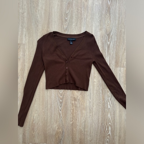 BUTTON UP CROP TOP - BROWN - LONG SLEEVE - GOOD CONDITION - Picture 3 of 3